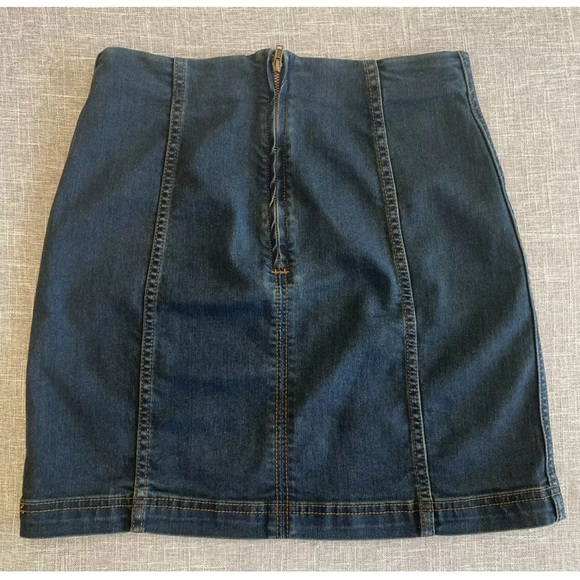Free People Jean Skirt Size 8 - Picture 2 of 4